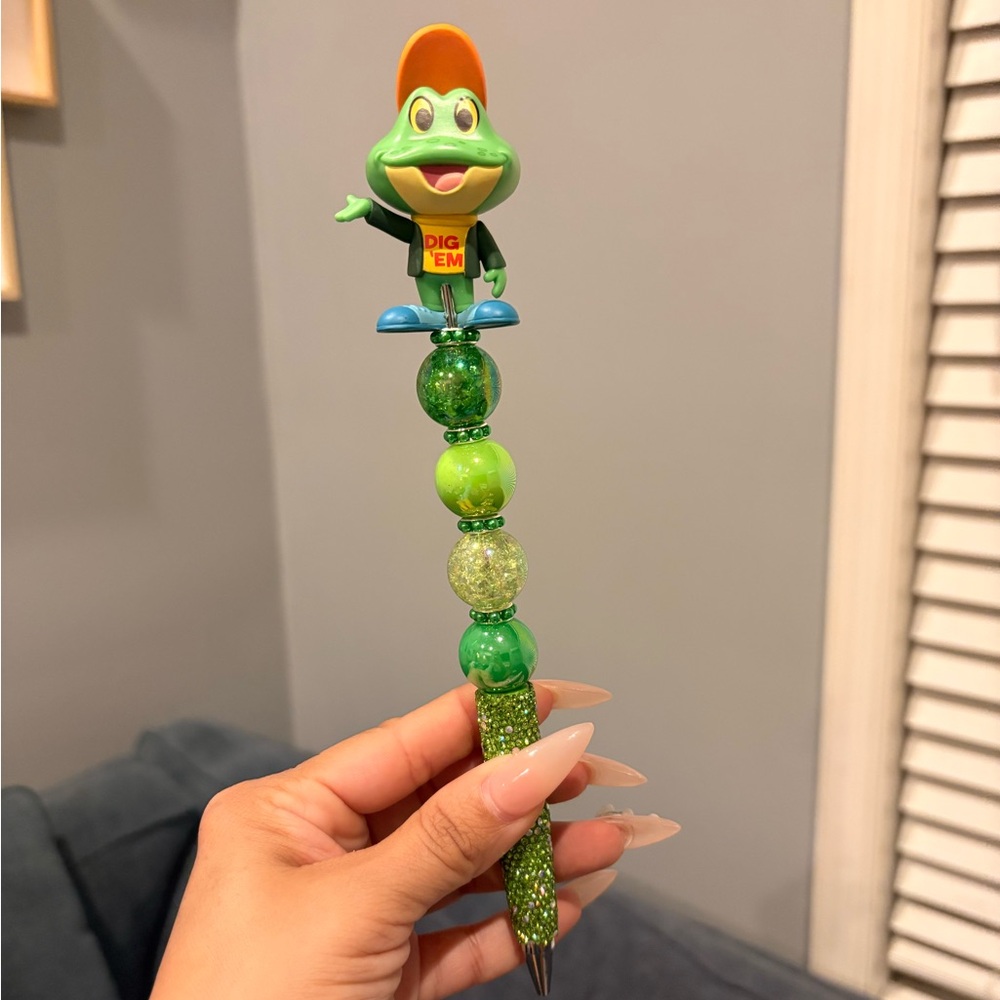 Custom Pen - Picture 2 of 2